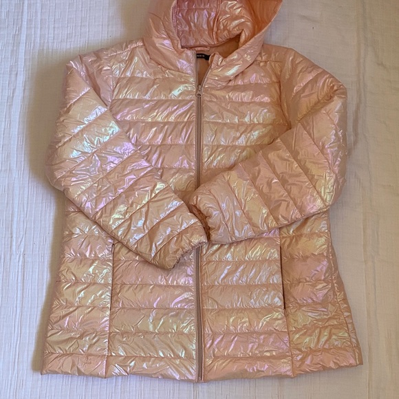 TORRID  Iridescent Pink Puffer Jacket - Picture 5 of 10